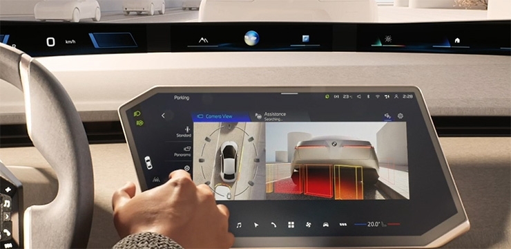 NEW BMW X5, Plus тұрақ көмекшісі және Professional тұрақ көмекшісі.